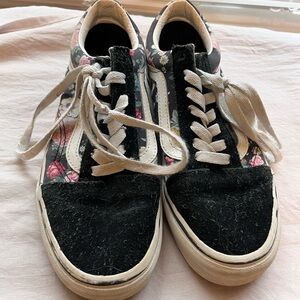 Vans‎ Old Skool garden floral low top sneakers women’s size 7 black white
